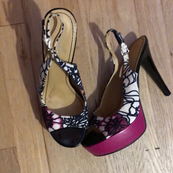 Nine West Platform Heels - Picture 2 of 4
